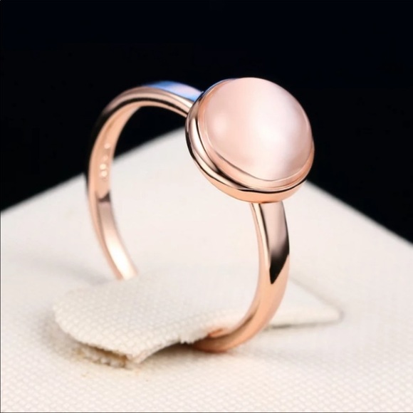 New Women’s 18K Rose Gold Plated Round Opal Ring - Picture 2 of 8